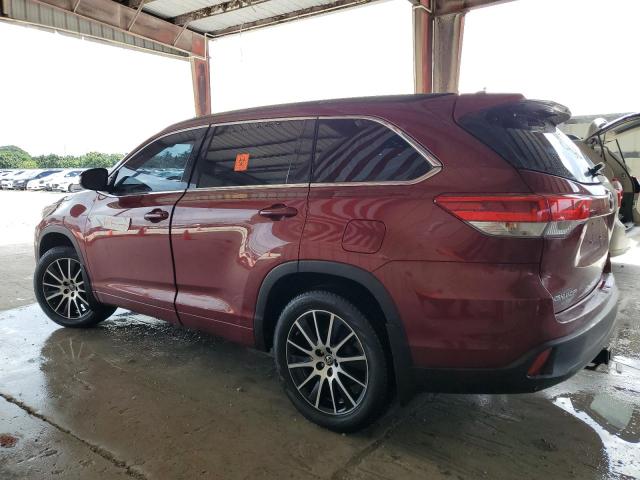 VIN 5TDJZRFH7JS821865 2018 Toyota Highlander, SE no.2