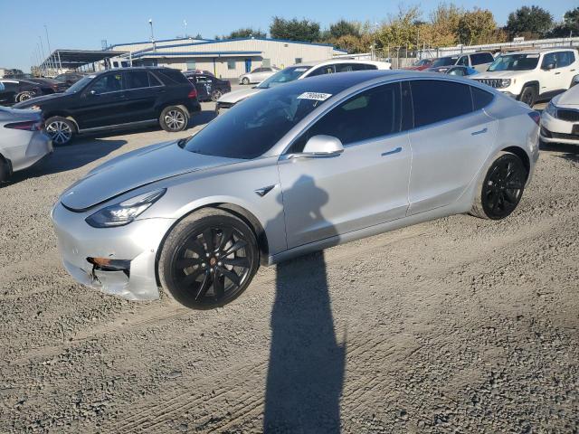 VIN 5YJ3E1EA3JF011597 2018 Tesla MODEL 3 no.1