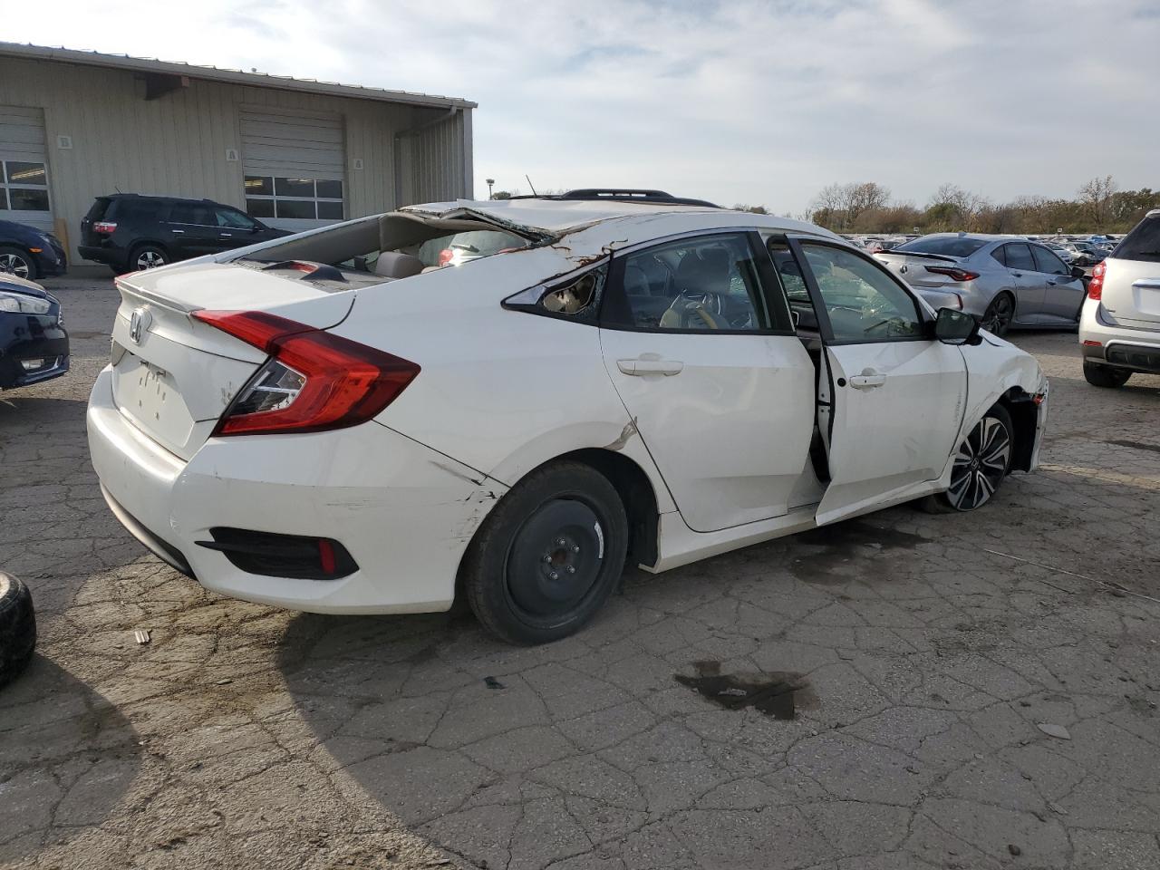 Lot #2945441722 2018 HONDA CIVIC EX