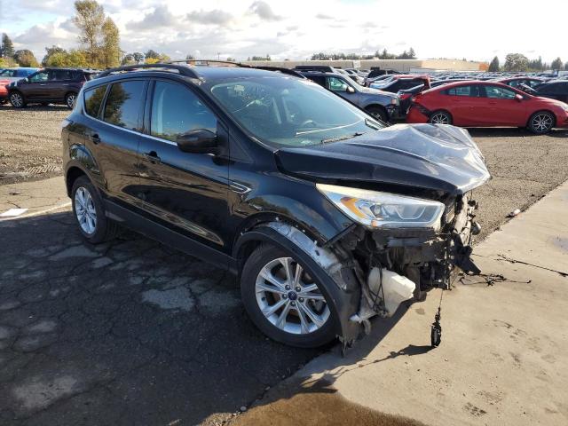 2017 FORD ESCAPE SE - 1FMCU9GD9HUD95472