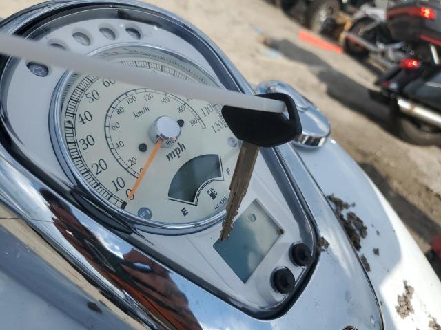 2023 SUZUKI VL800 M JS1VS55A1P7100179