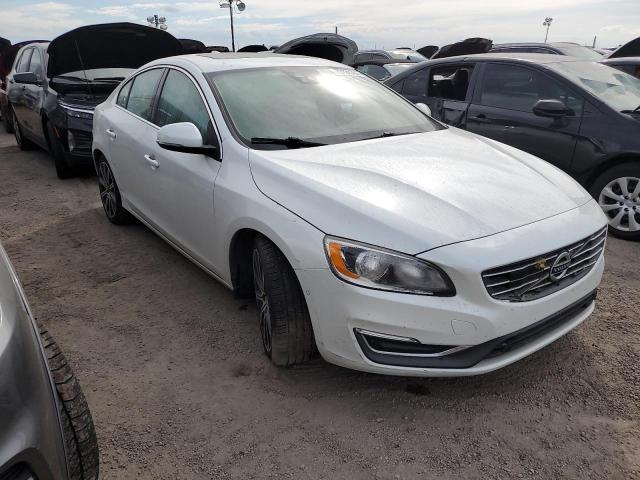 VIN YV140MFK4F1343179 2015 Volvo S60, Premier no.4