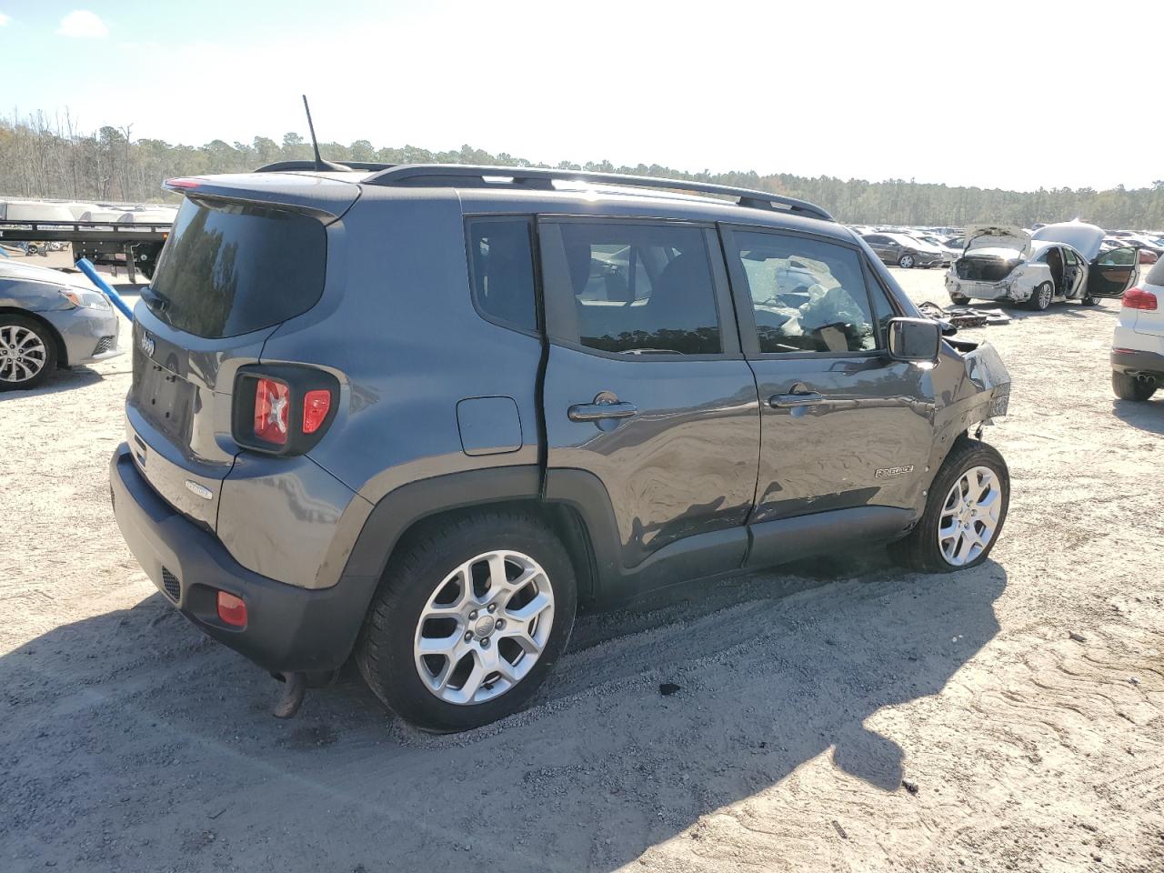 Lot #2955161785 2018 JEEP RENEGADE L