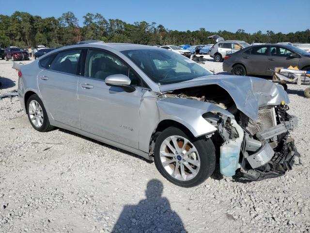 2019 FORD FUSION SE - 3FA6P0LU6KR121810