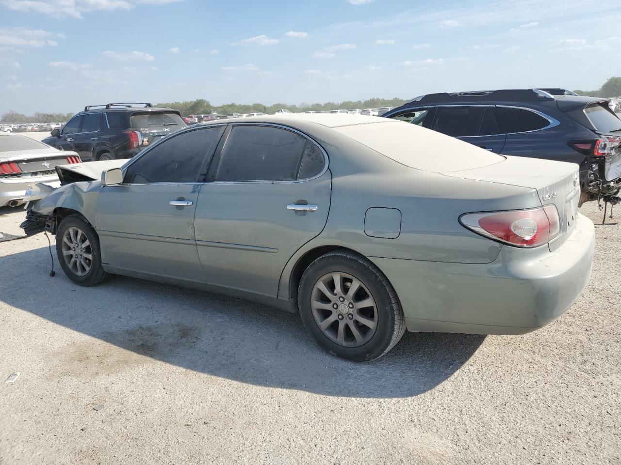 Lot #2979376715 2002 LEXUS ES 300