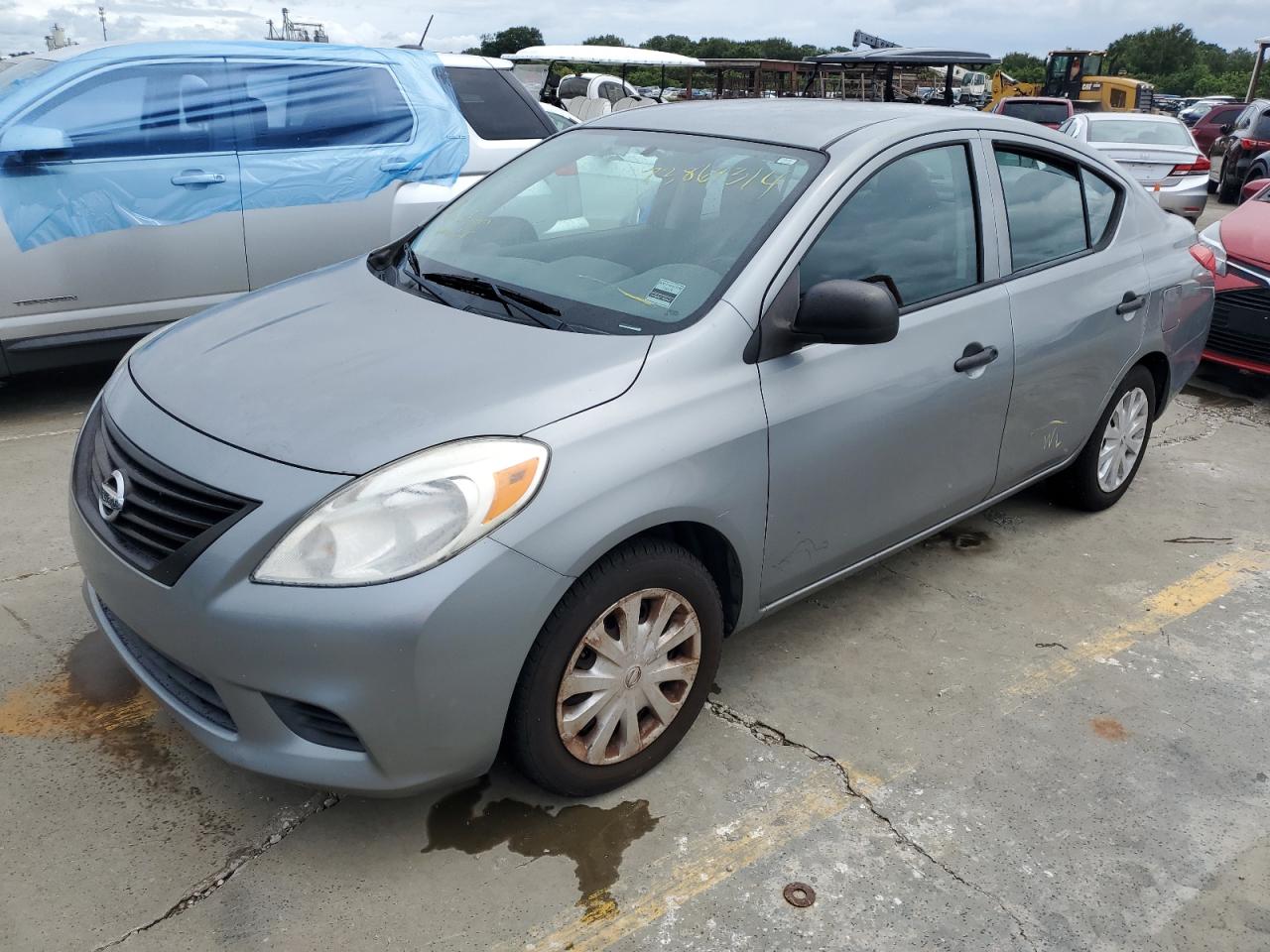  Salvage Nissan Versa