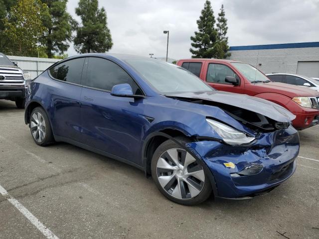 VIN 7SAYGDEE4NF504377 2022 TESLA MODEL Y no.4