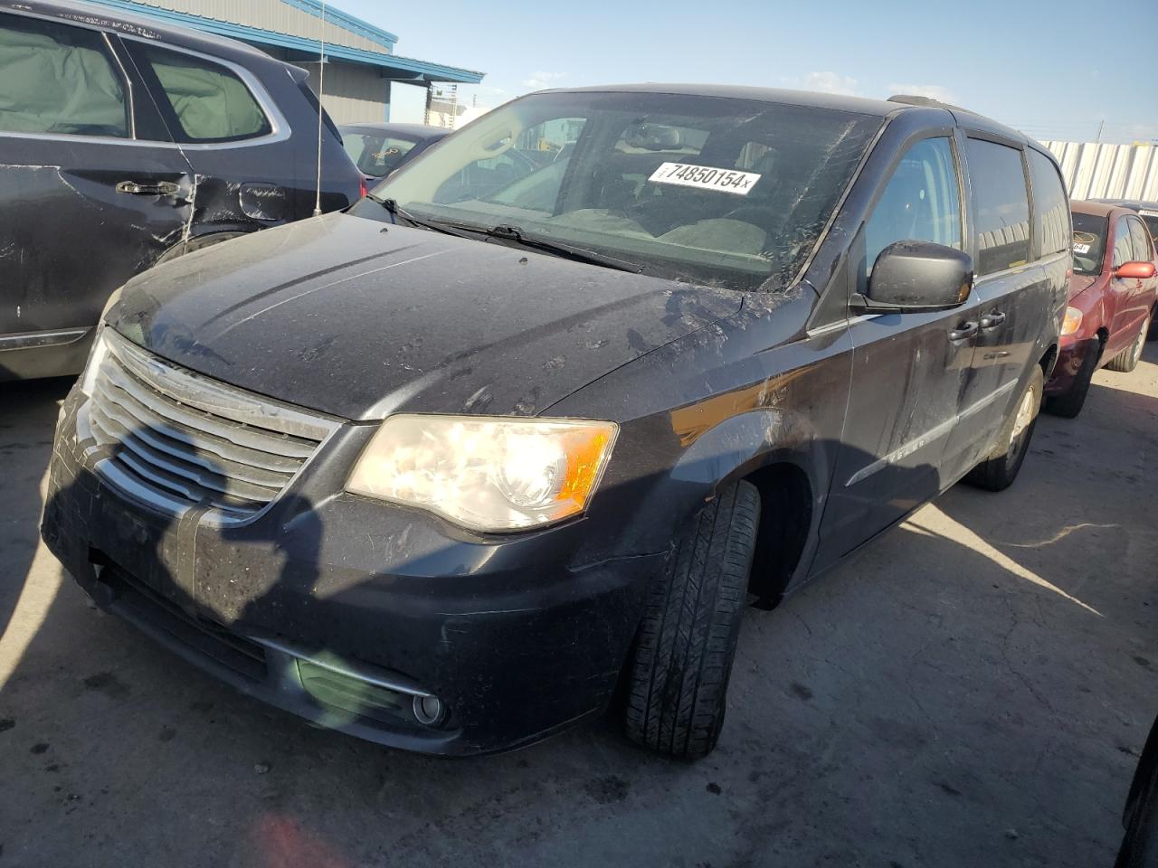 Lot #2974853017 2013 CHRYSLER TOWN & COU