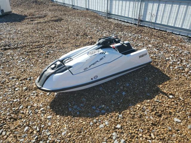 OTHR SEADOO 2023 white   00000YAMH0147L223 photo #3