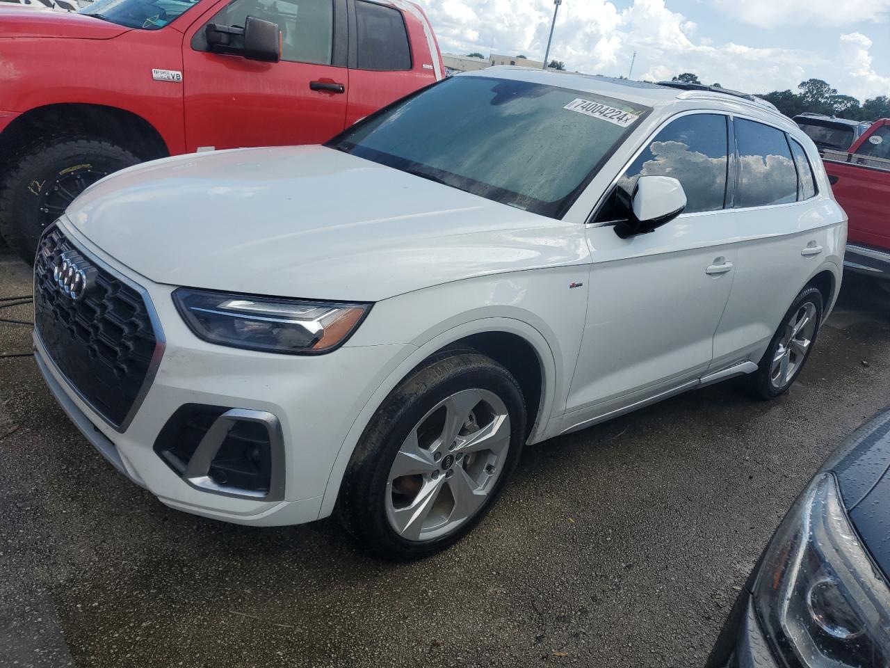  Salvage Audi Q5