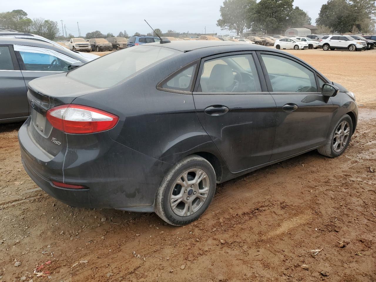 Lot #2979371625 2014 FORD FIESTA SE