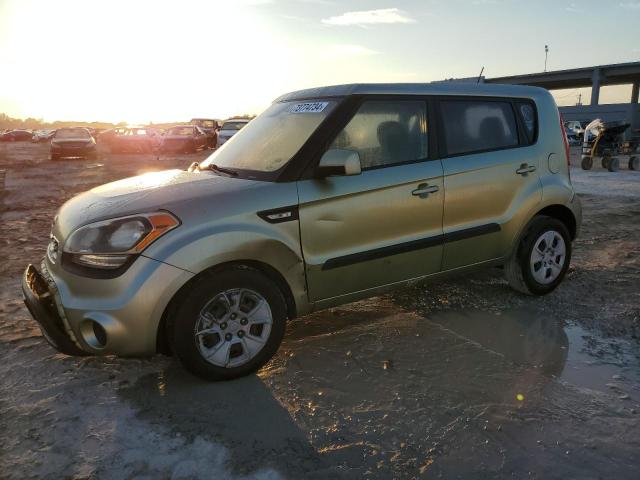 VIN KNDJT2A5XD7630347 2013 KIA Soul no.1