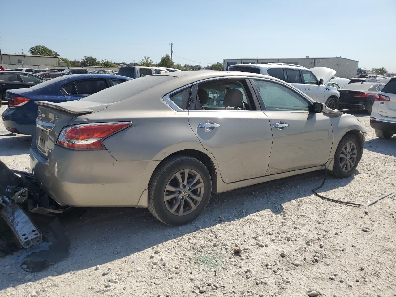 Lot #2989423703 2015 NISSAN ALTIMA 2.5