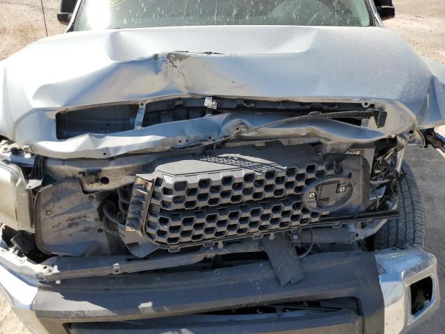 VIN 5TFDW5F13JX698321 2018 Toyota Tundra, Crewmax Sr5 no.11