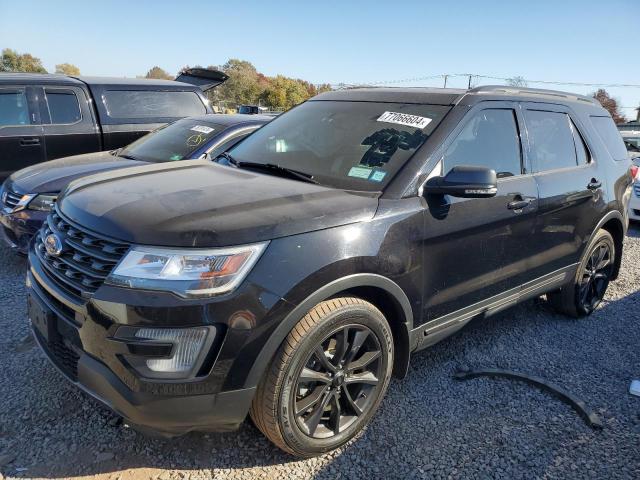 VIN 1FM5K8D86HGD94889 2017 FORD EXPLORER no.1