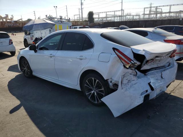 TOYOTA CAMRY L 2018 white  gas 4T1B11HKXJU583104 photo #3