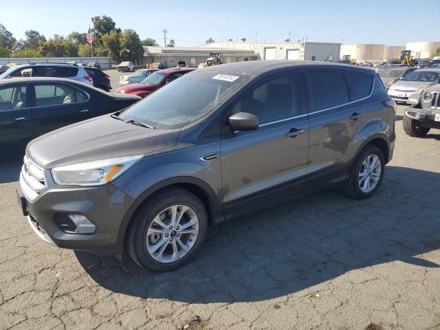 2017 FORD ESCAPE SE - 1FMCU9GD5HUE97500