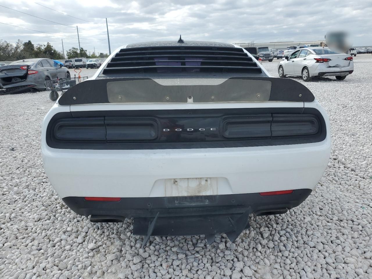 Lot #3031884278 2018 DODGE CHALLENGER