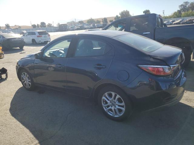 VIN 3MYDLBYV2HY183411 2017 Toyota Yaris no.2