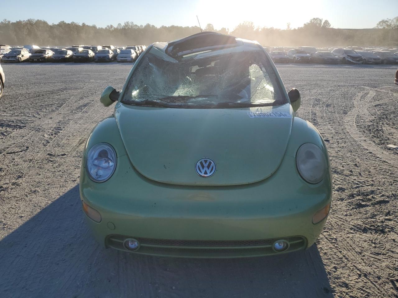 Lot #2926124758 2005 VOLKSWAGEN NEW BEETLE