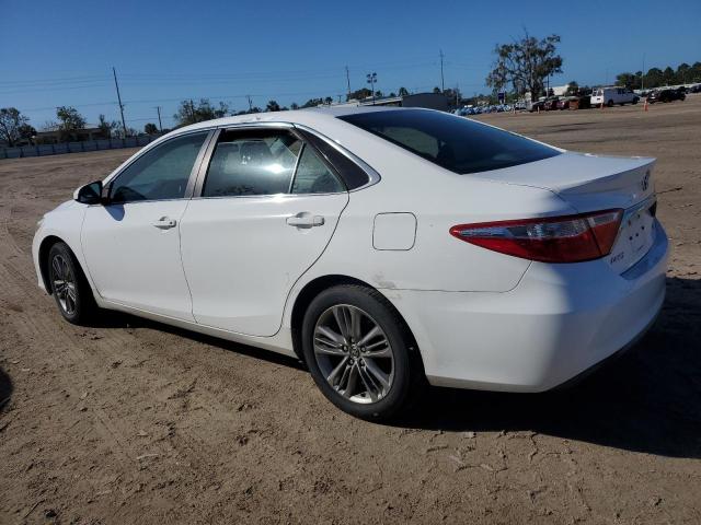 VIN 4T1BF1FK5FU030713 2015 Toyota Camry, LE no.2