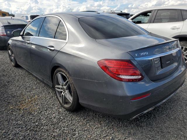 VIN WDDZF4JB7KA668586 2019 Mercedes-Benz E-Class, 300 no.2