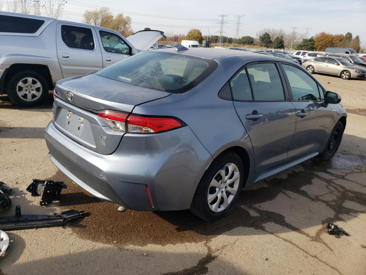 Lot #2945520137 2021 TOYOTA COROLLA LE