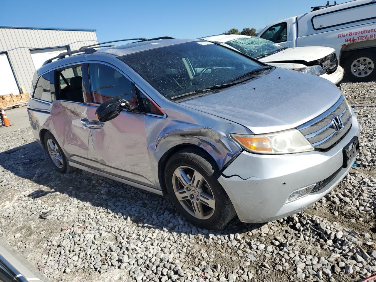 Lot #2952951765 2011 HONDA ODYSSEY TO