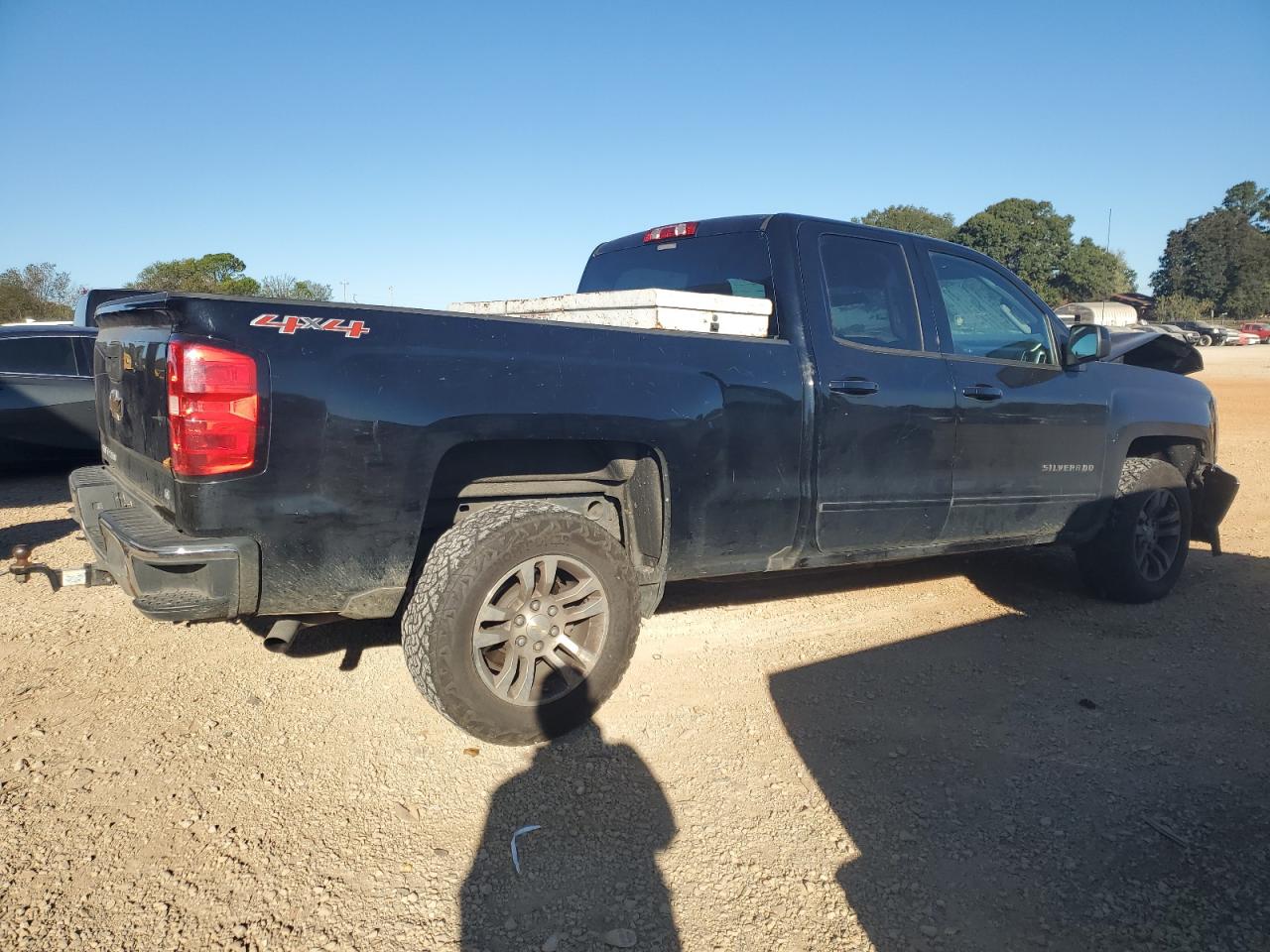 Lot #3042021216 2017 CHEVROLET SILVERADO