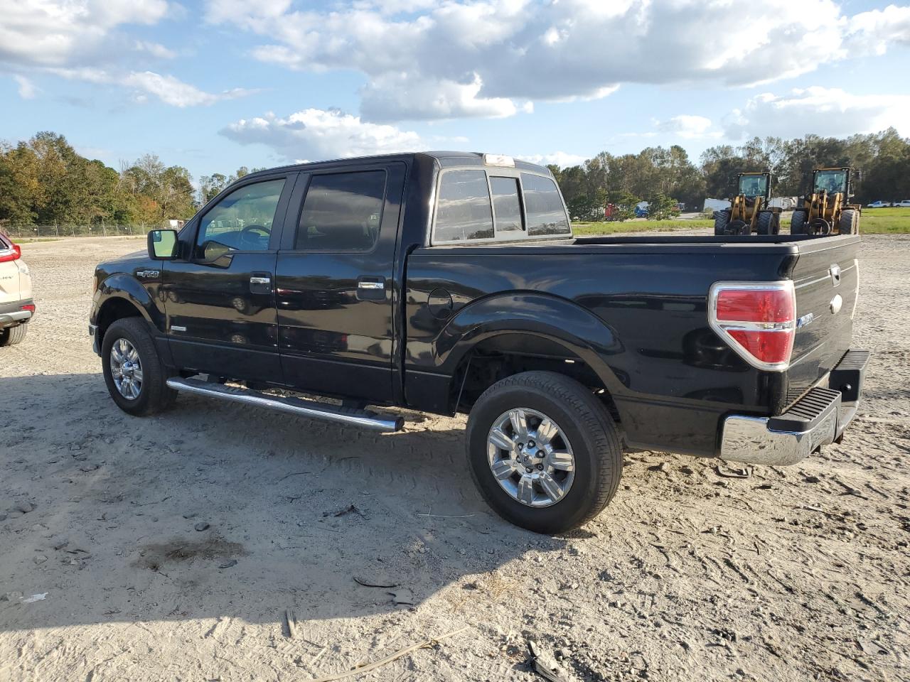 Lot #2938429285 2011 FORD F150 SUPER