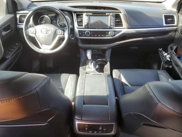 VIN 5TDDZRFHXJS494049 2018 Toyota Highlander, Limited no.8