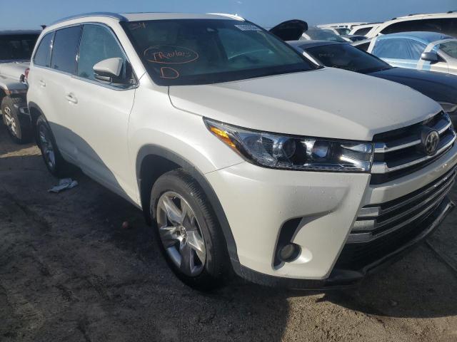 VIN 5TDDZRFH2JS901720 2018 Toyota Highlander, Limited no.4