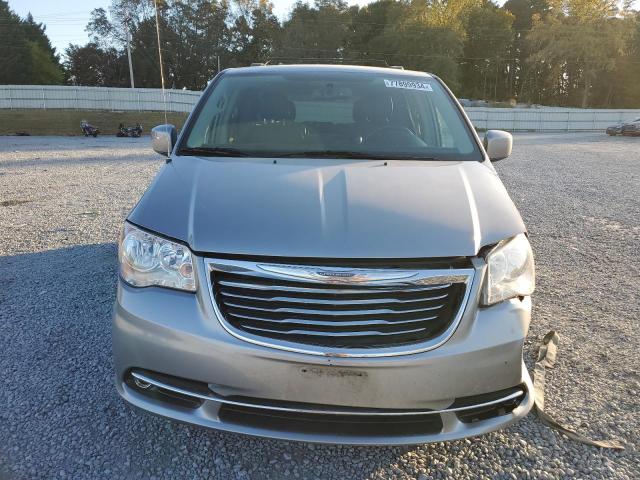 2016 CHRYSLER TOWN & COU - 2C4RC1BGXGR286406