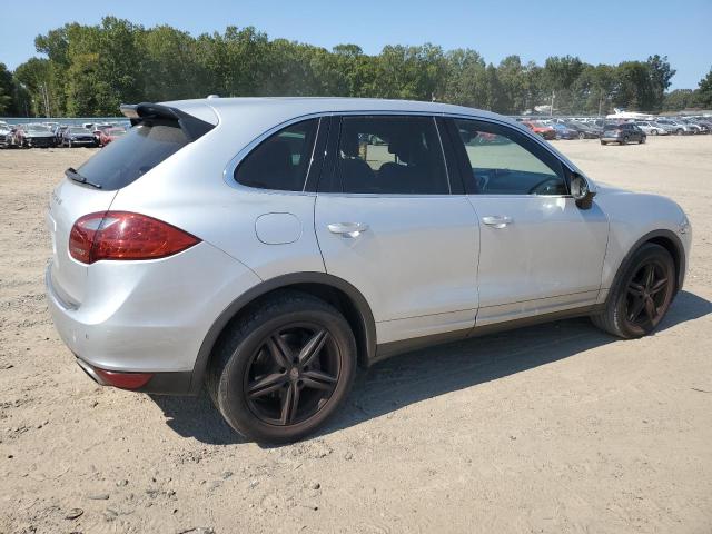 VIN WP1AA2A29DLA02538 2013 PORSCHE CAYENNE no.3