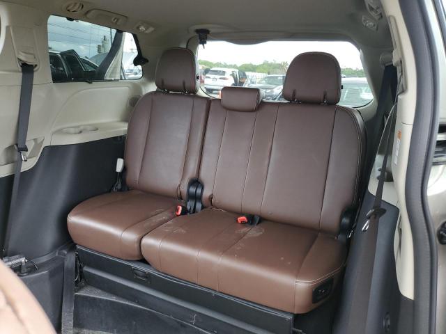 2017 TOYOTA SIENNA XLE - 5TDYZ3DC3HS882434