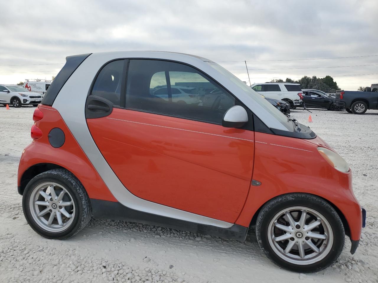 Lot #2948500006 2008 SMART FORTWO PUR