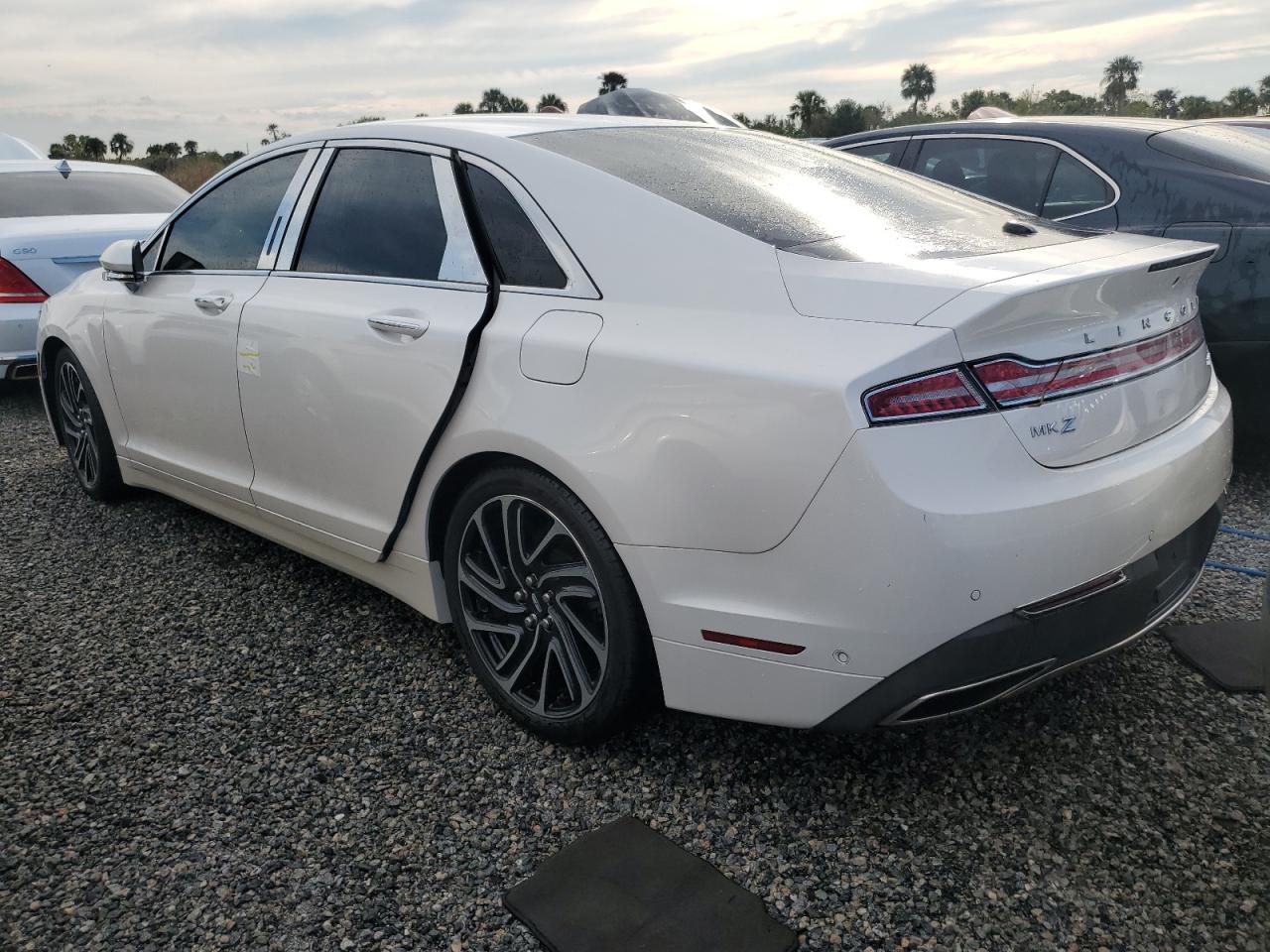 Lot #2925468409 2020 LINCOLN MKZ RESERV