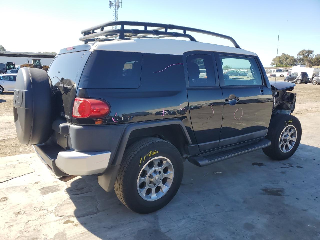 Lot #2925817238 2011 TOYOTA FJ CRUISER