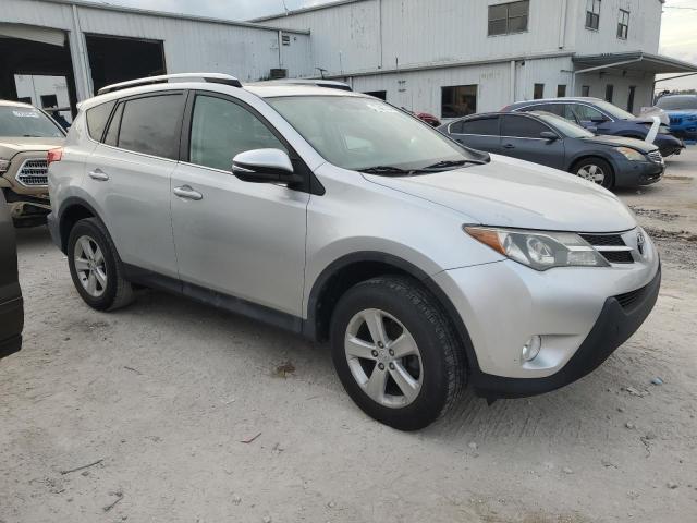 VIN 2T3WFREV9DW061544 2013 Toyota RAV4, Xle no.4