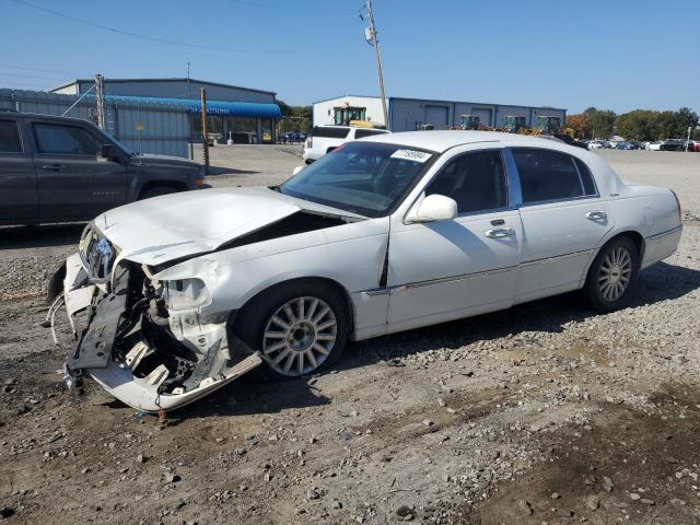 2003 LINCOLN TOWN CAR S #2952816814