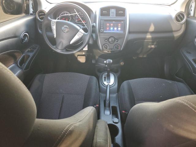 VIN 3N1CN7AP0JL885911 2018 NISSAN VERSA no.8