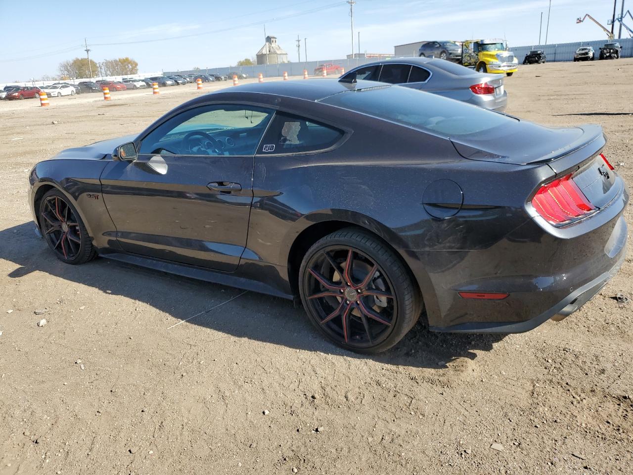 Lot #2976619573 2023 FORD MUSTANG