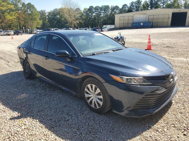 VIN 4T1B11HK0JU549656 2018 Toyota Camry, L no.4