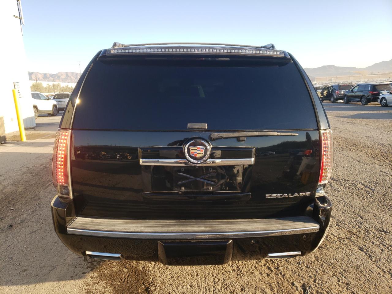 Lot #2888547144 2014 CADILLAC ESCALADE P