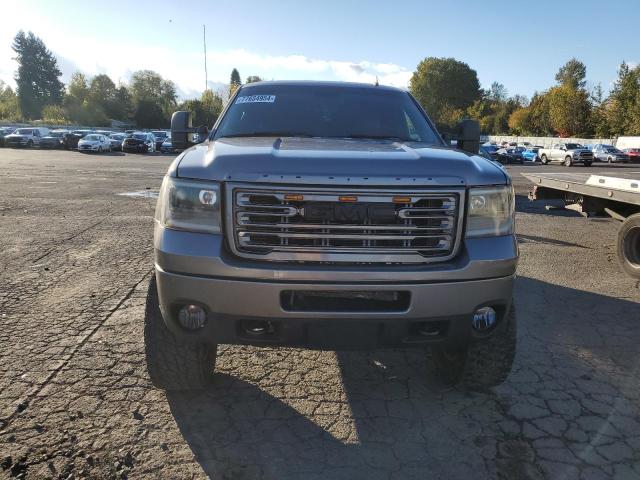 VIN 1GT125E81EF104219 2014 GMC Sierra, K2500 Denali no.5