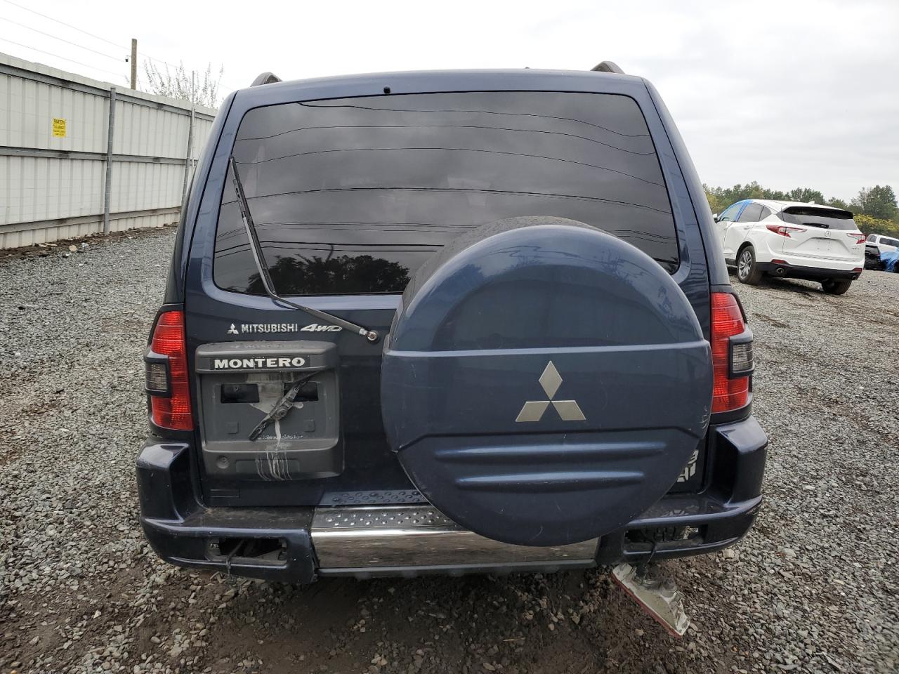 Lot #2955306602 2002 MITSUBISHI MONTERO LI