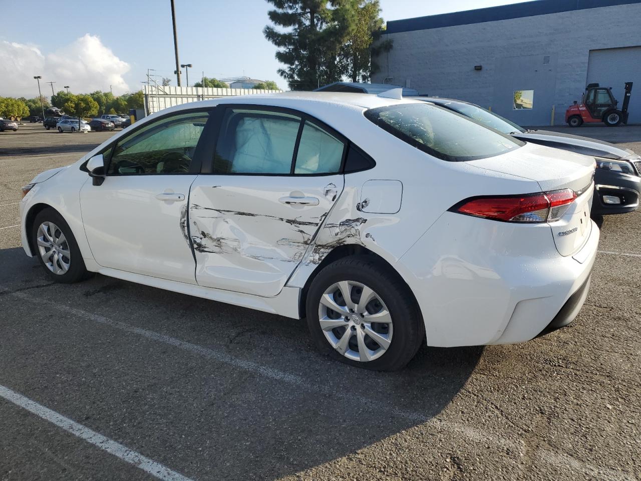 Lot #2991881175 2023 TOYOTA COROLLA LE