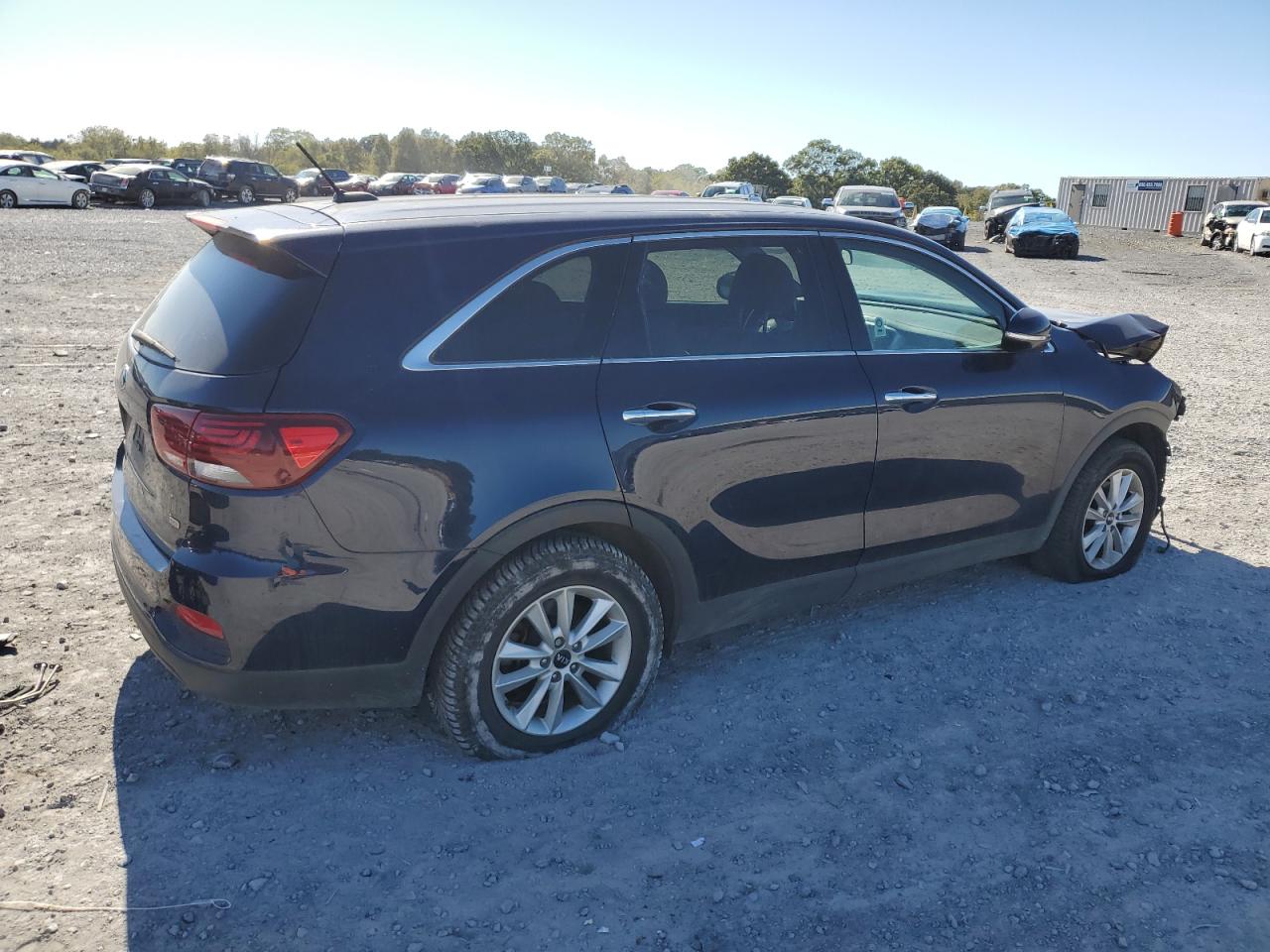 Lot #2907409106 2020 KIA SORENTO L