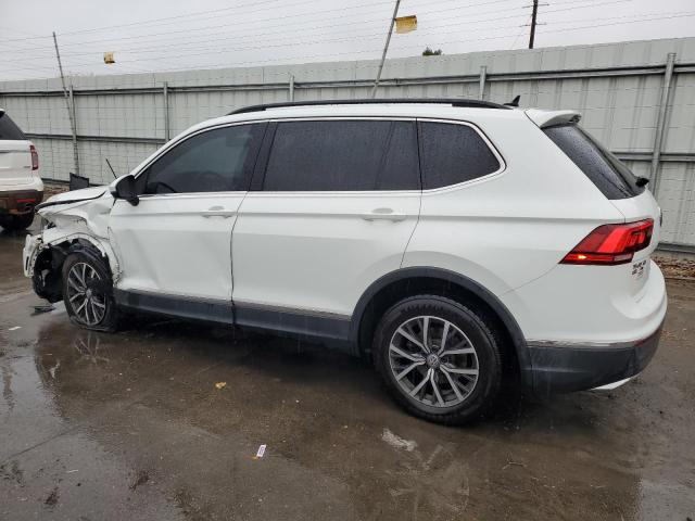 2018 VOLKSWAGEN TIGUAN SE - 3VV2B7AX0JM140492