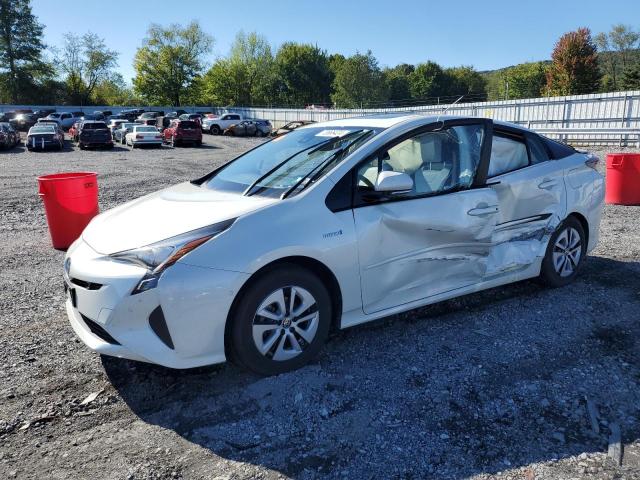 VIN JTDKARFUXH3033358 2017 Toyota Prius no.1